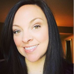 Meet your Posher, Whitney